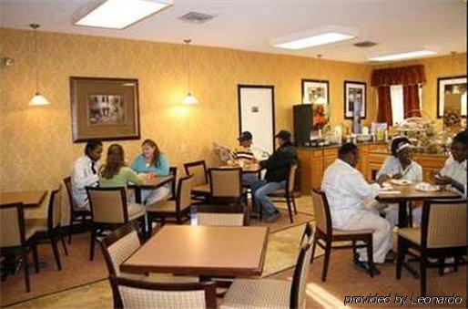 Econo Hotel